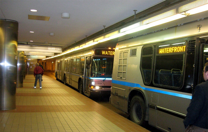 1507_underground_trolleybus_usa_5